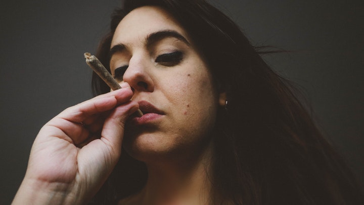 Cannabis 8