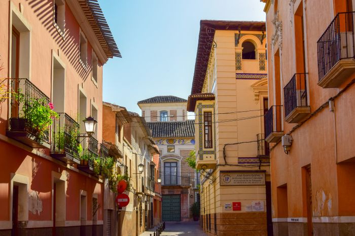 How to avoid drinking in Spain